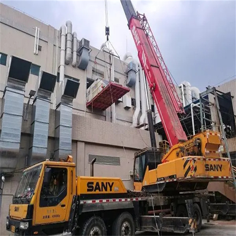 新龙镇一百吨吊车吊臂多长